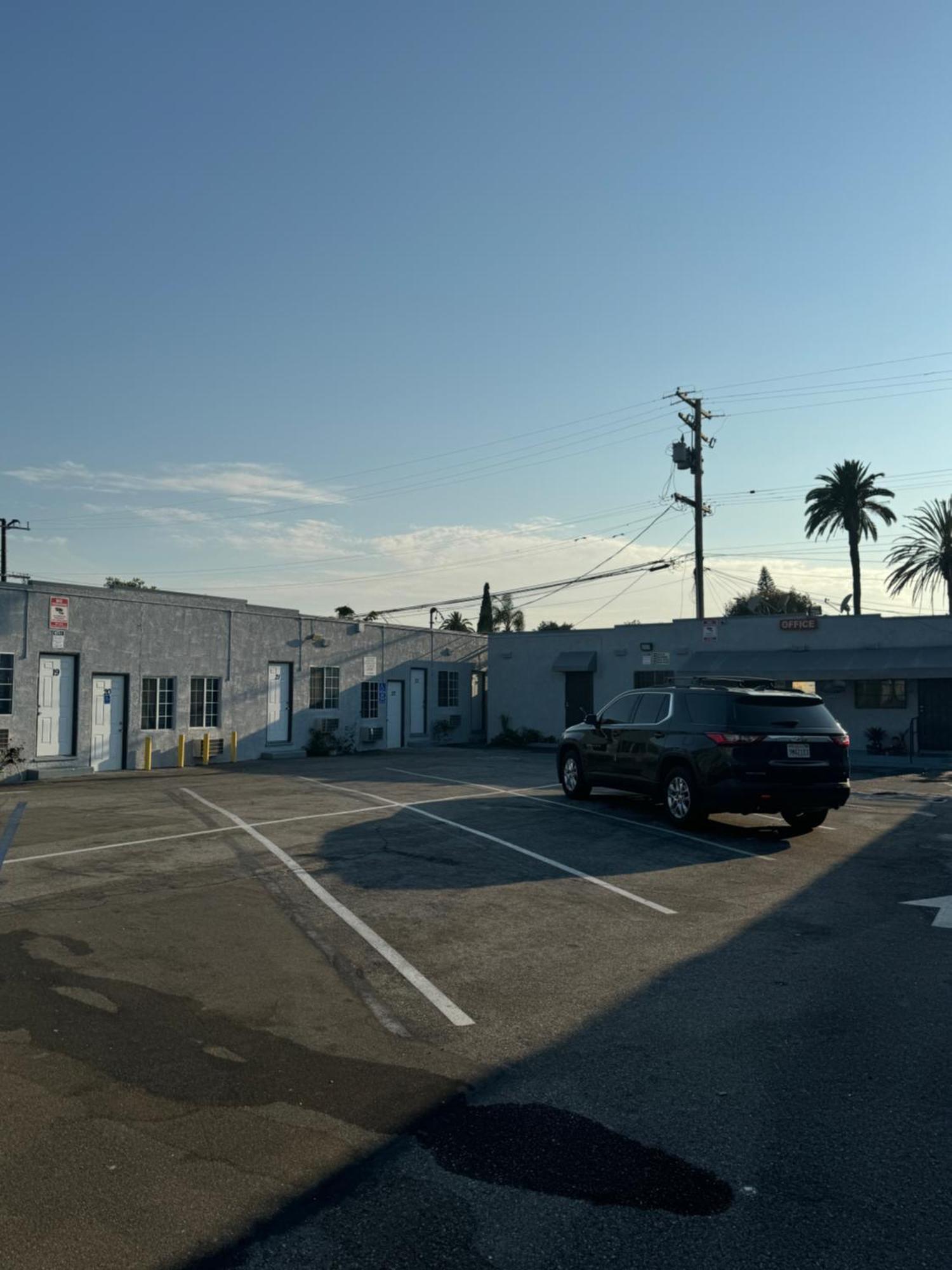 Monterey Motel Long Beach Buitenkant foto